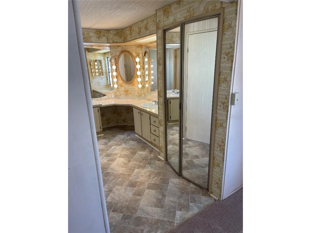 109 Ridge Manor Drive Lake Wales FL 33853 B4902111 image4