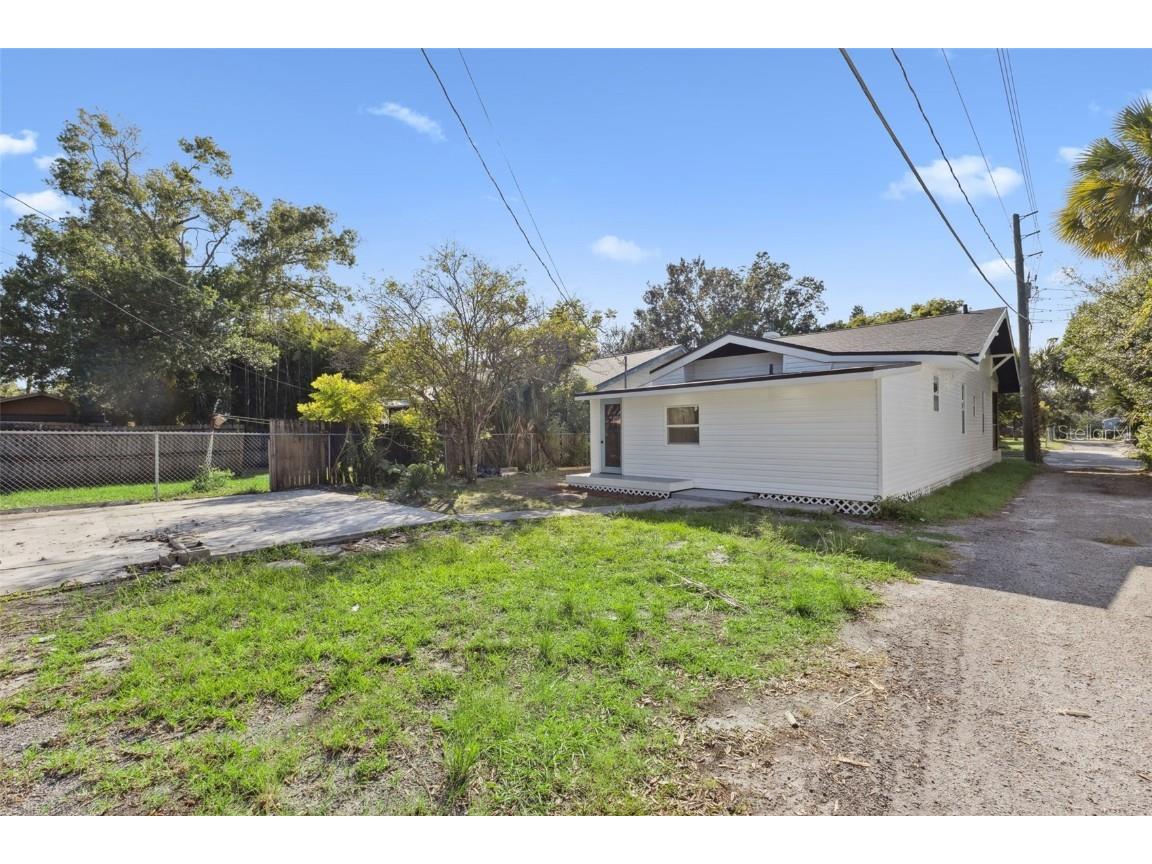 109 S Holly Avenue Sanford FL 32771 O6355343 image17