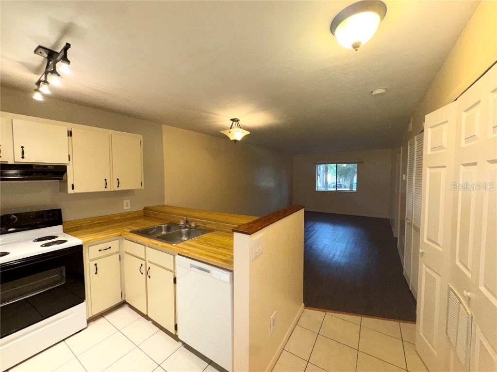 109 SE 16th Avenue #Q101 Gainesville FL 32601 GC533078 image2