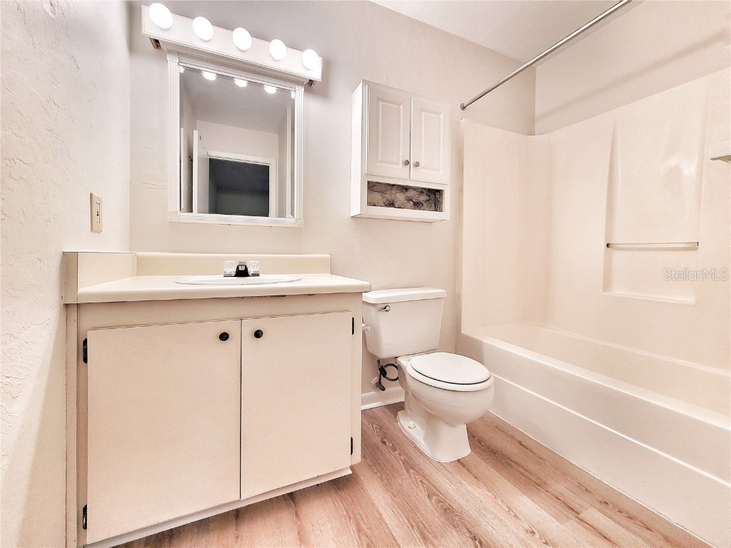 109 SE 16th Avenue #Q301 Gainesville FL 32601 GC528995 image14