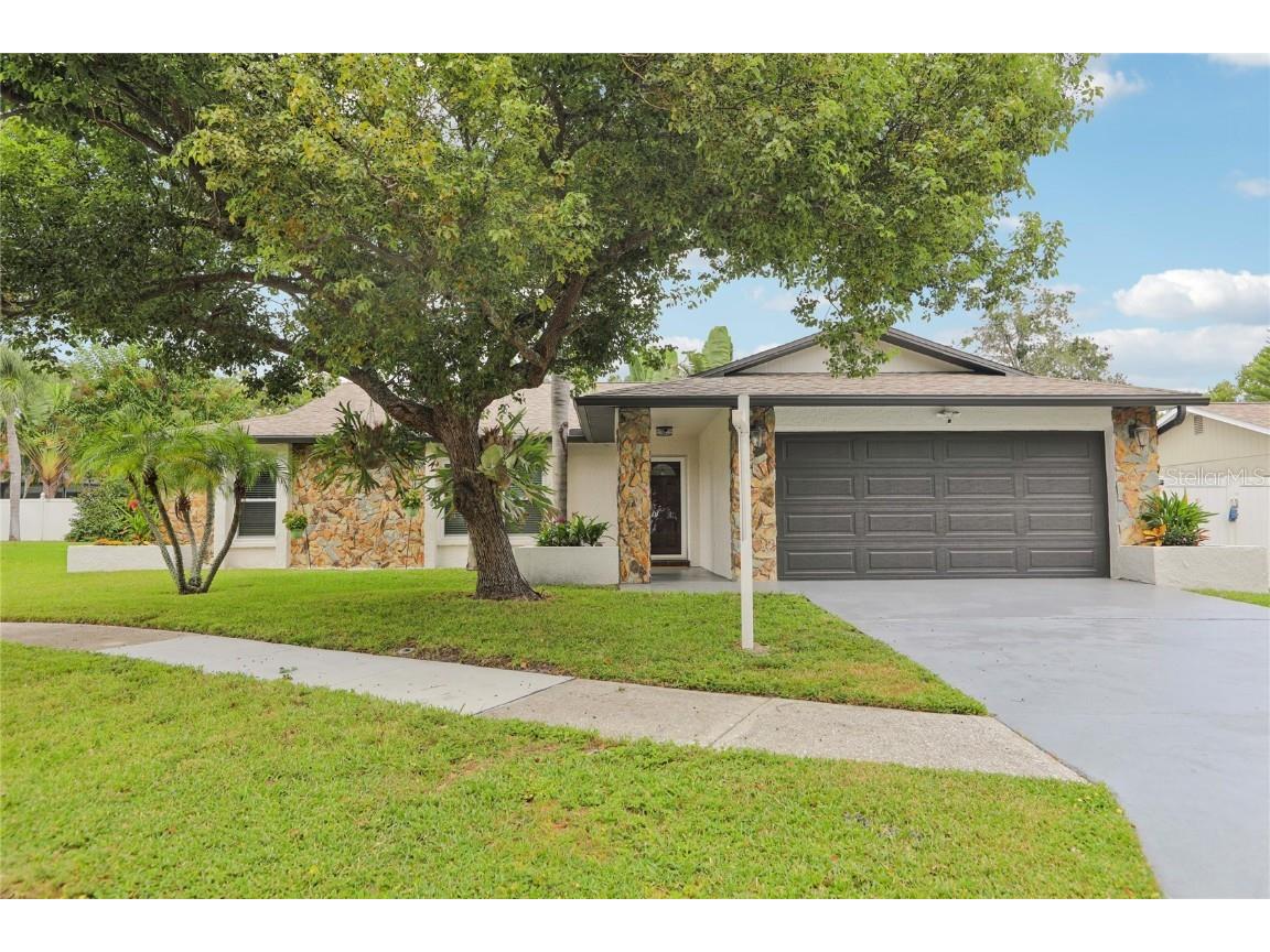 109 Timber Circle Safety Harbor FL 34695 TB8429426 image1