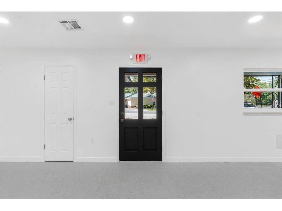 109 W Lakeview Street Lady Lake FL 32159 G5099274 image7