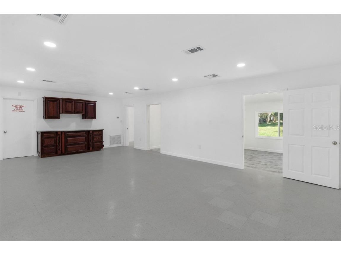 109 W Lakeview Street Lady Lake FL 32159 G5099274 image9