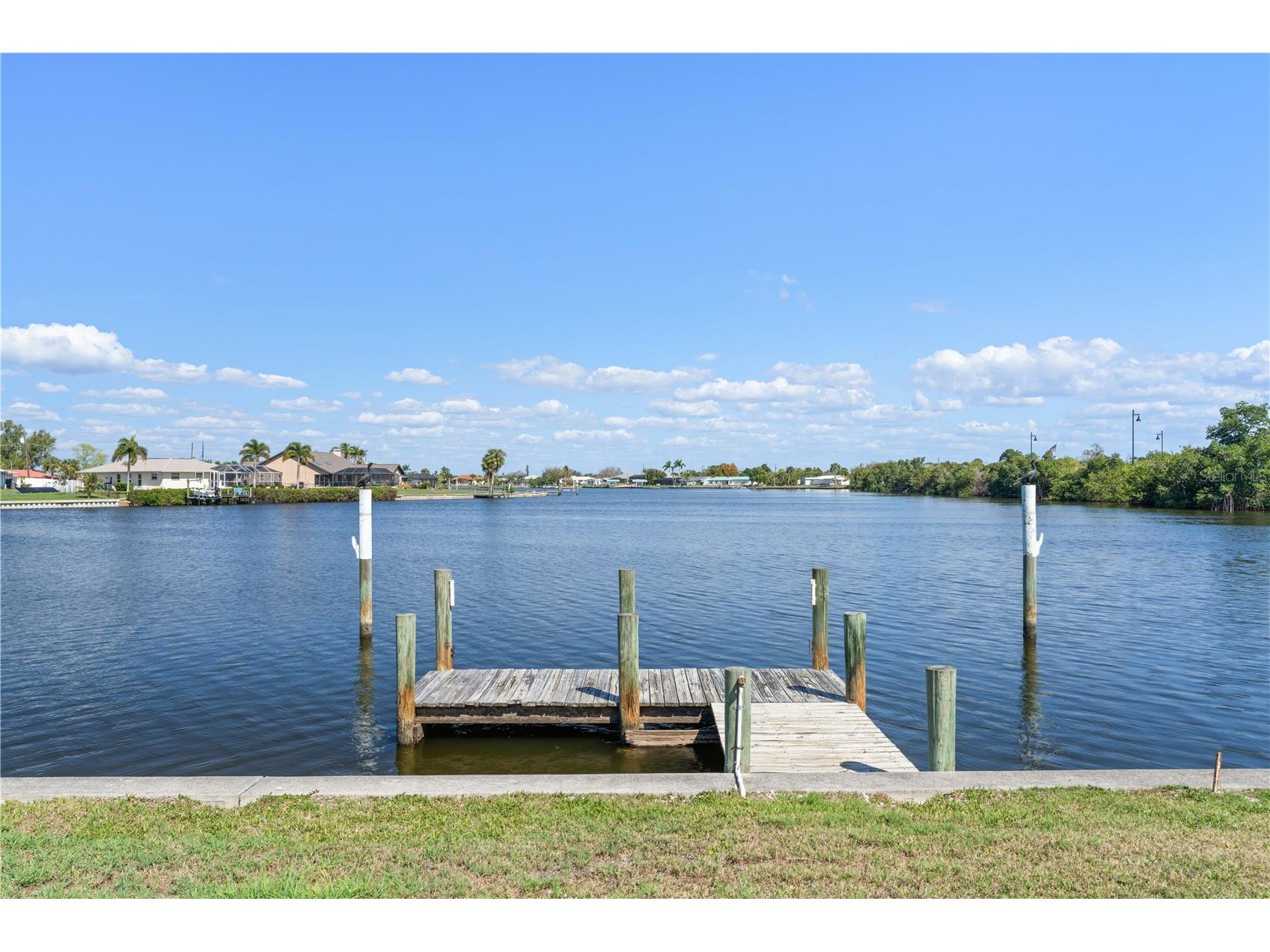 109 W Tarpon Boulevard NW Port Charlotte FL 33952 - TARPON WATERWAY C7523358 image11