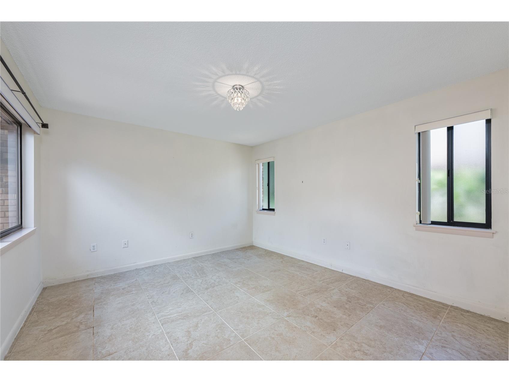 109 Waterwood Drive Yalaha FL 34797 - LAKE HARRIS CHAIN OF LAKES G5111380 image20