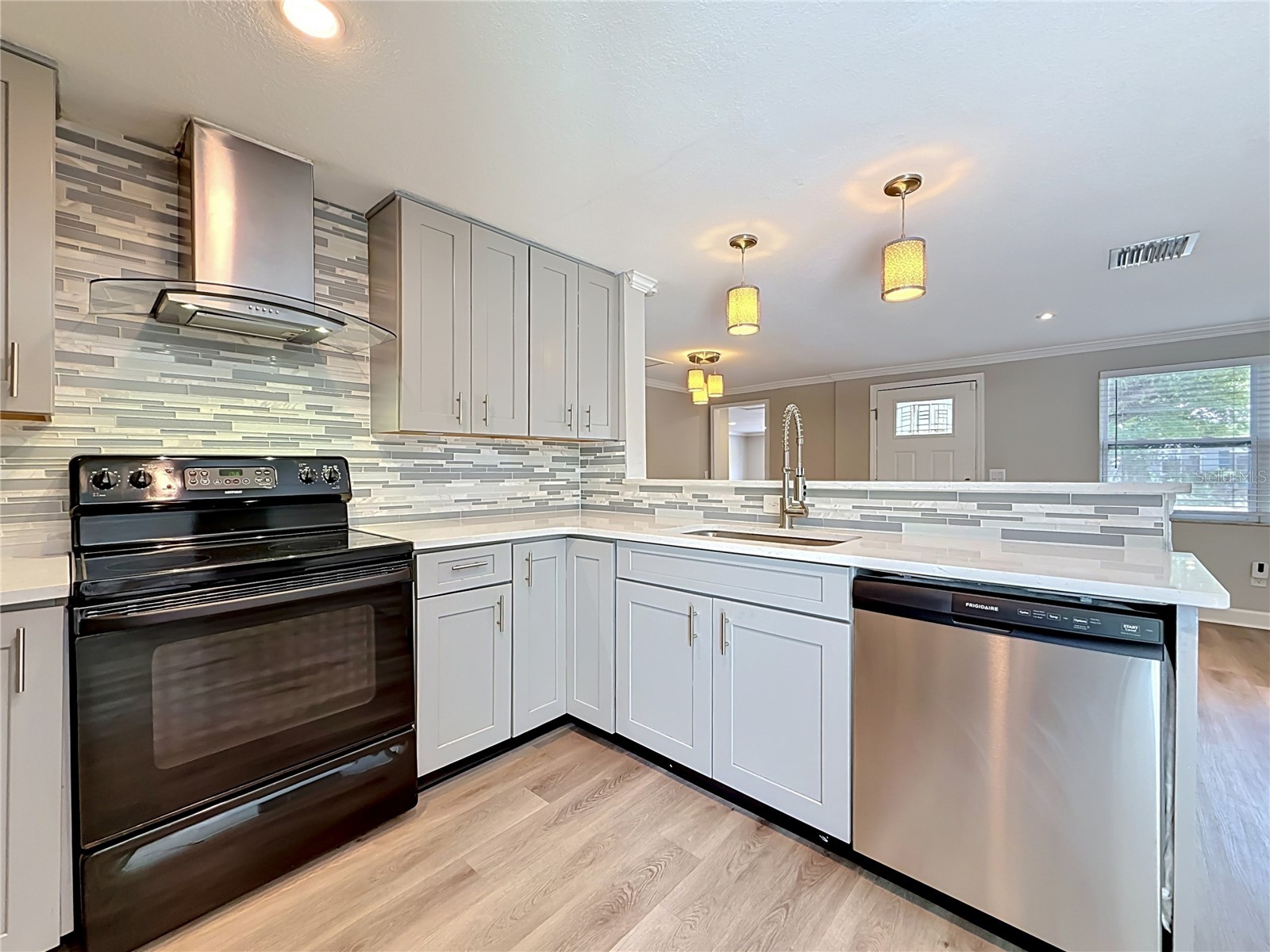 1090 16th Avenue SW Largo FL 33770 TB8512443 image24