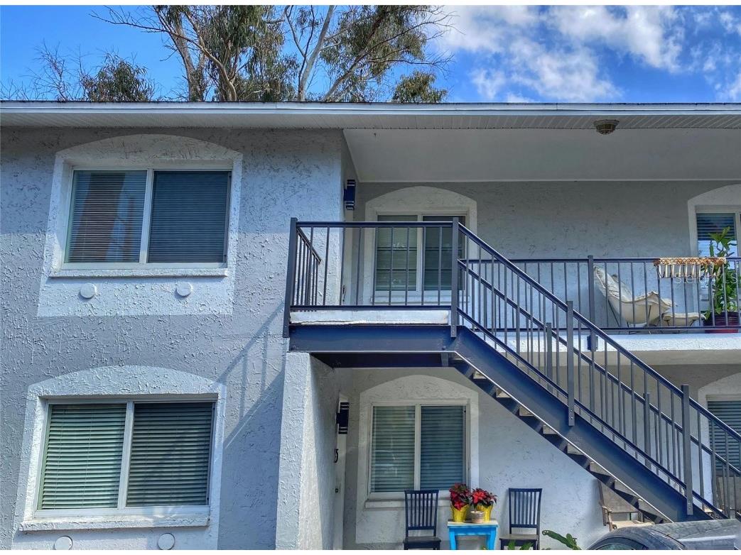 1090 Cocoanut Avenue #8 Sarasota FL 34236 A4610185 image1