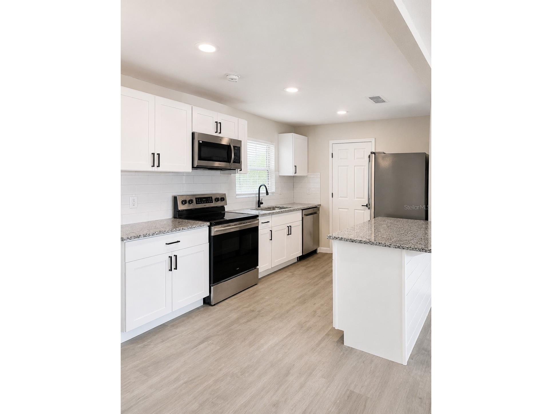 1090 E Bay Street Bartow FL 33830 R4911504 image6