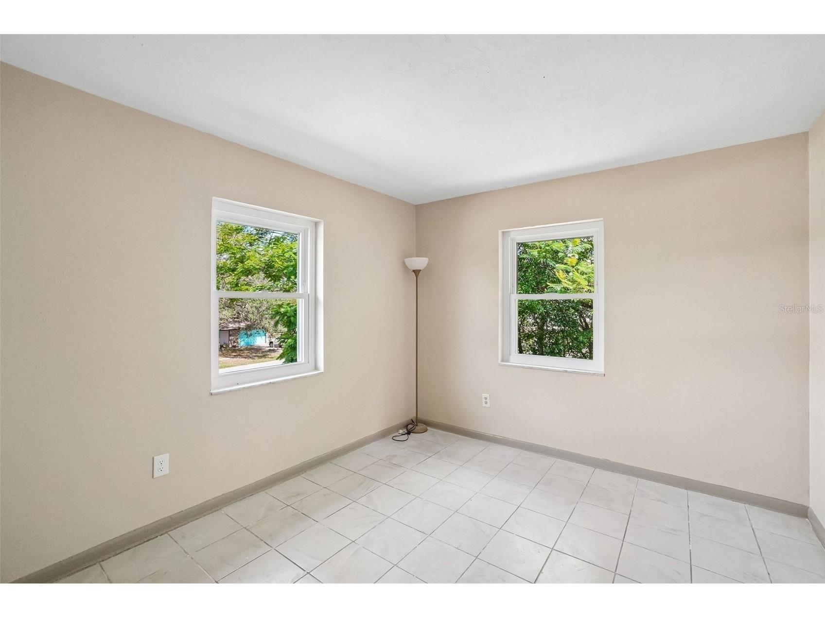 1090 Edgehill Ave Spring Hill FL 34606 TB8513656 image15