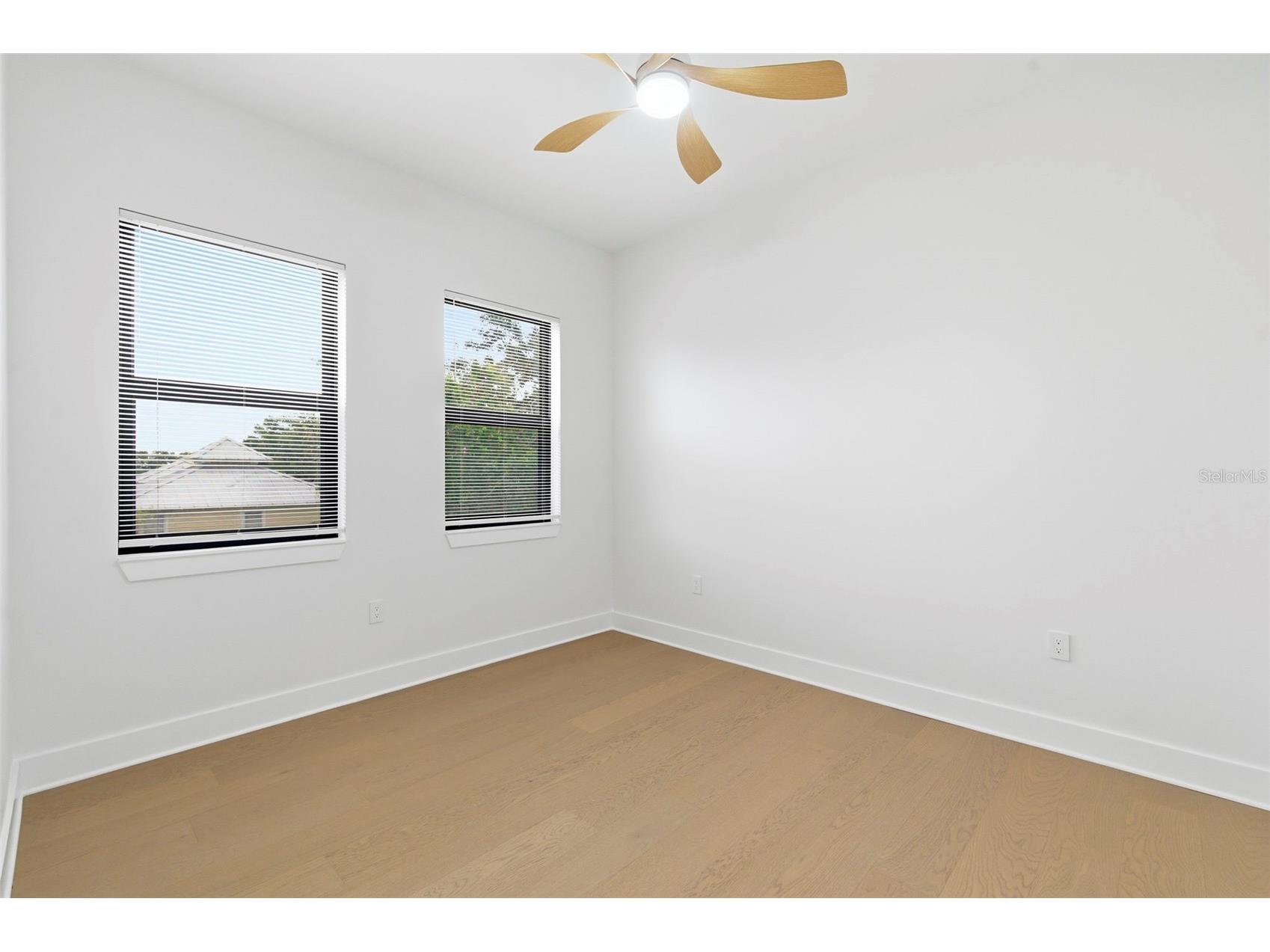 1090 Main Street Safety Harbor FL 34695 TB8507231 image43