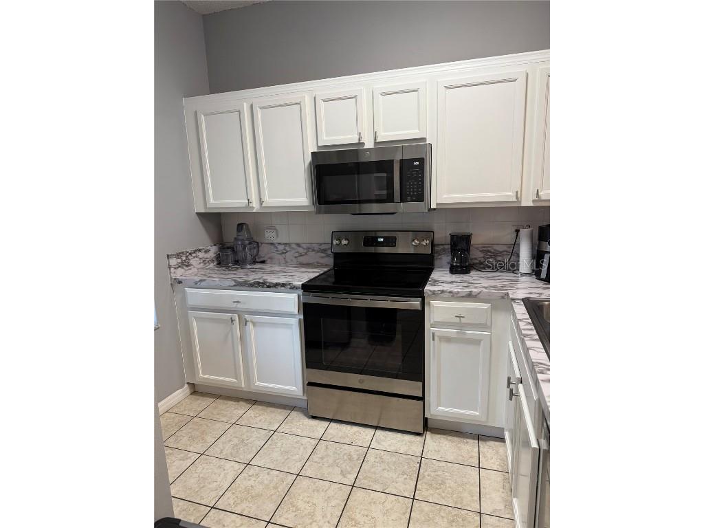 1090 Park Ridge Circle Kissimmee FL 34746 S5137773 image4