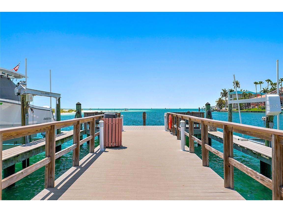 1090 Pinellas Bayway S #A5 Saint Petersburg FL 33715 TB8411270 image20