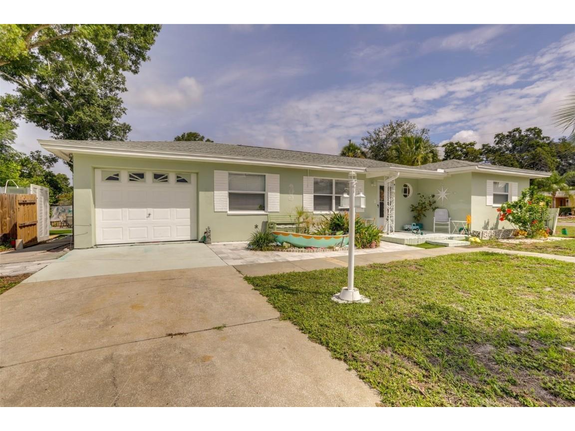 10901 Mohawk Road Saint Petersburg FL 33708 U8225186 image1