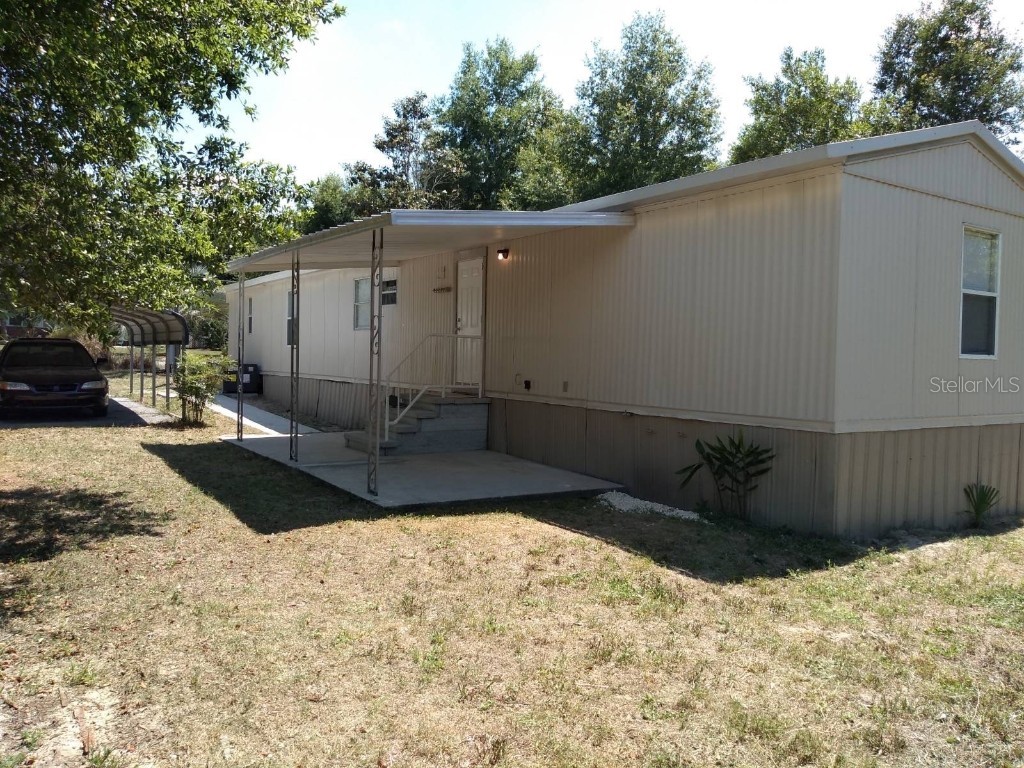 10901 SE 130th Lane Ocklawaha FL 32179 OM680772 image1