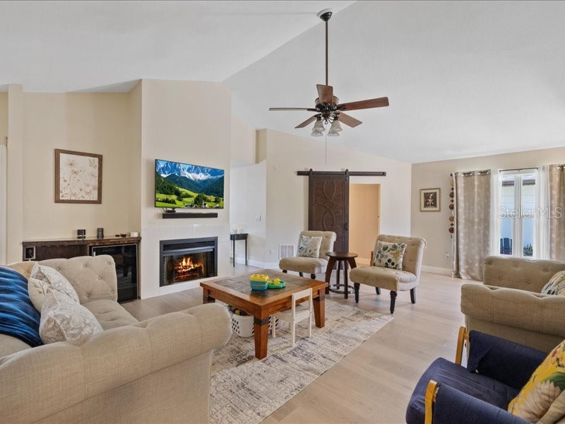 10903 Landon Lane Tampa FL 33635 TB8531491 image14