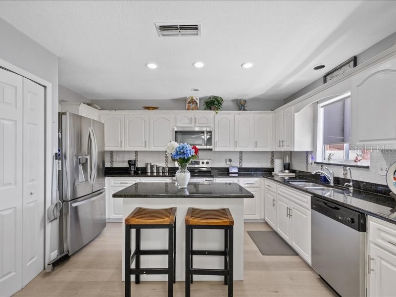 10903 Landon Lane Tampa FL 33635 TB8531491 image17
