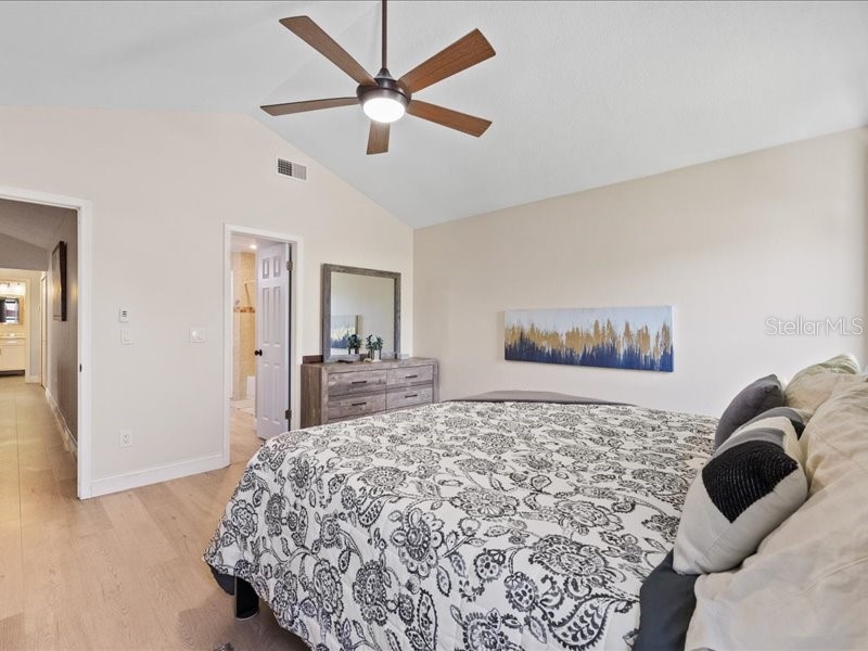 10903 Landon Lane Tampa FL 33635 TB8531491 image23