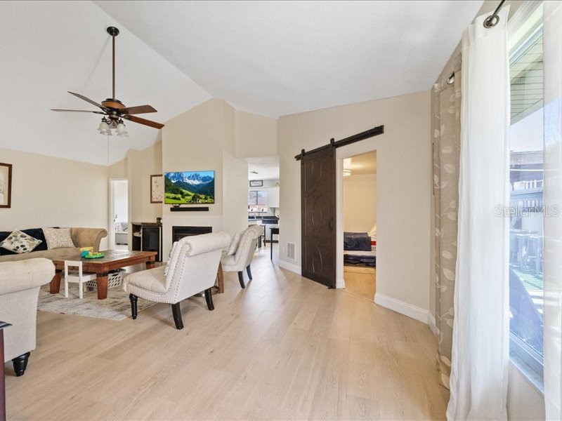 10903 Landon Lane Tampa FL 33635 TB8531491 image9