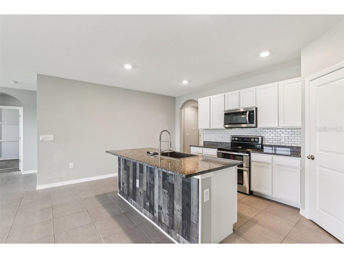 10904 Tally Fawn Loop San Antonio FL 33576 TB8453448 image12