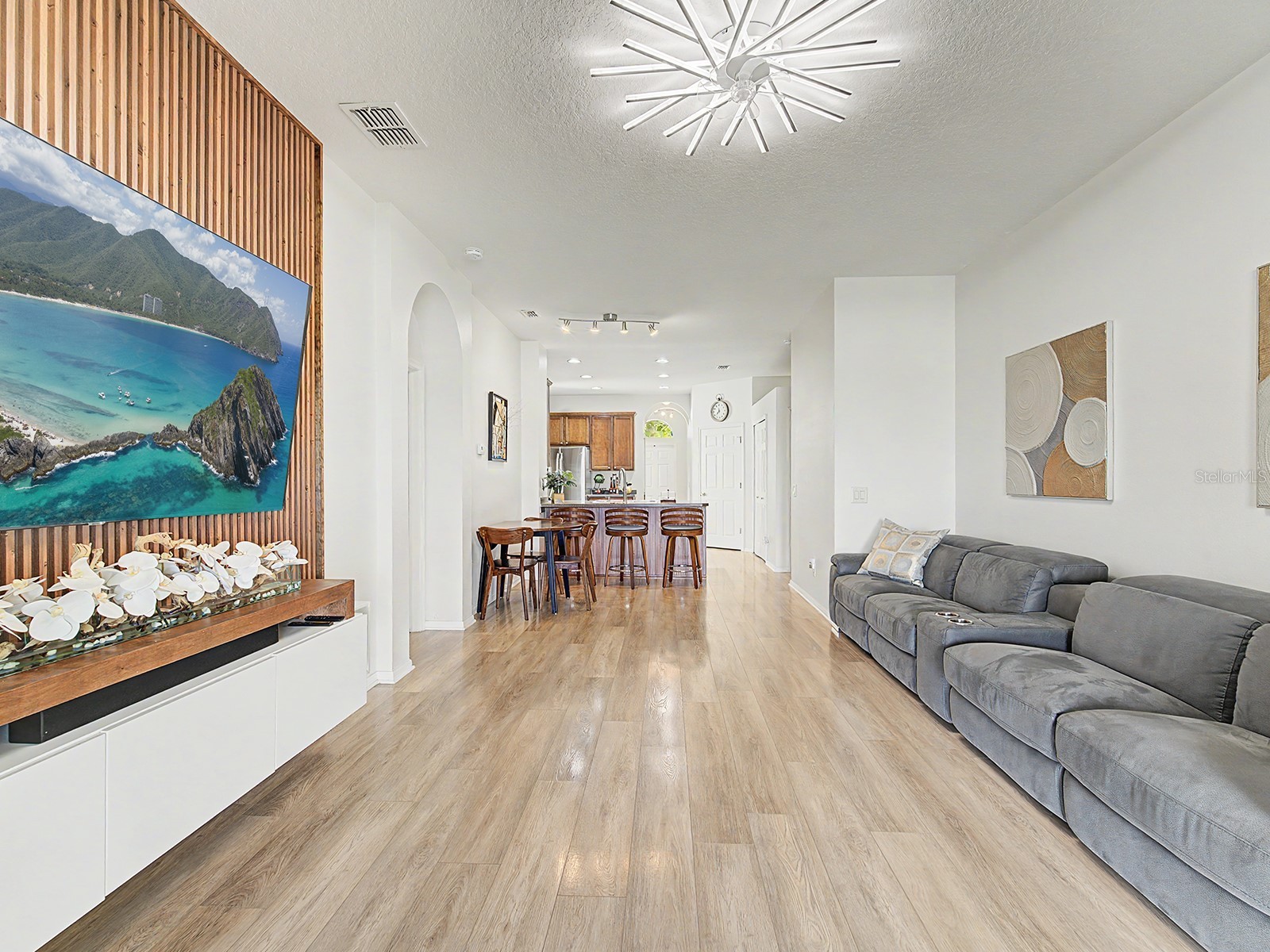 10905 Ancient Futures Drive Tampa FL 33647 TB8499502 image17