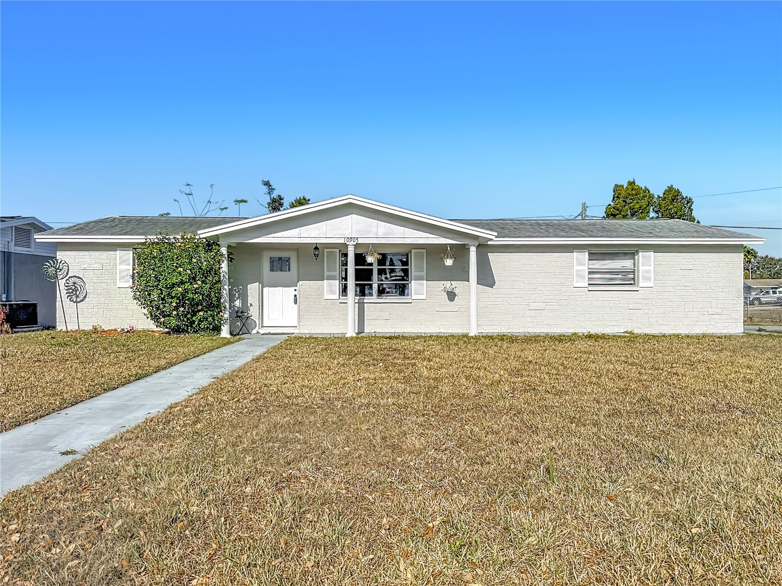 10905 Scenic Drive Port Richey FL 34668 W7877506 image1