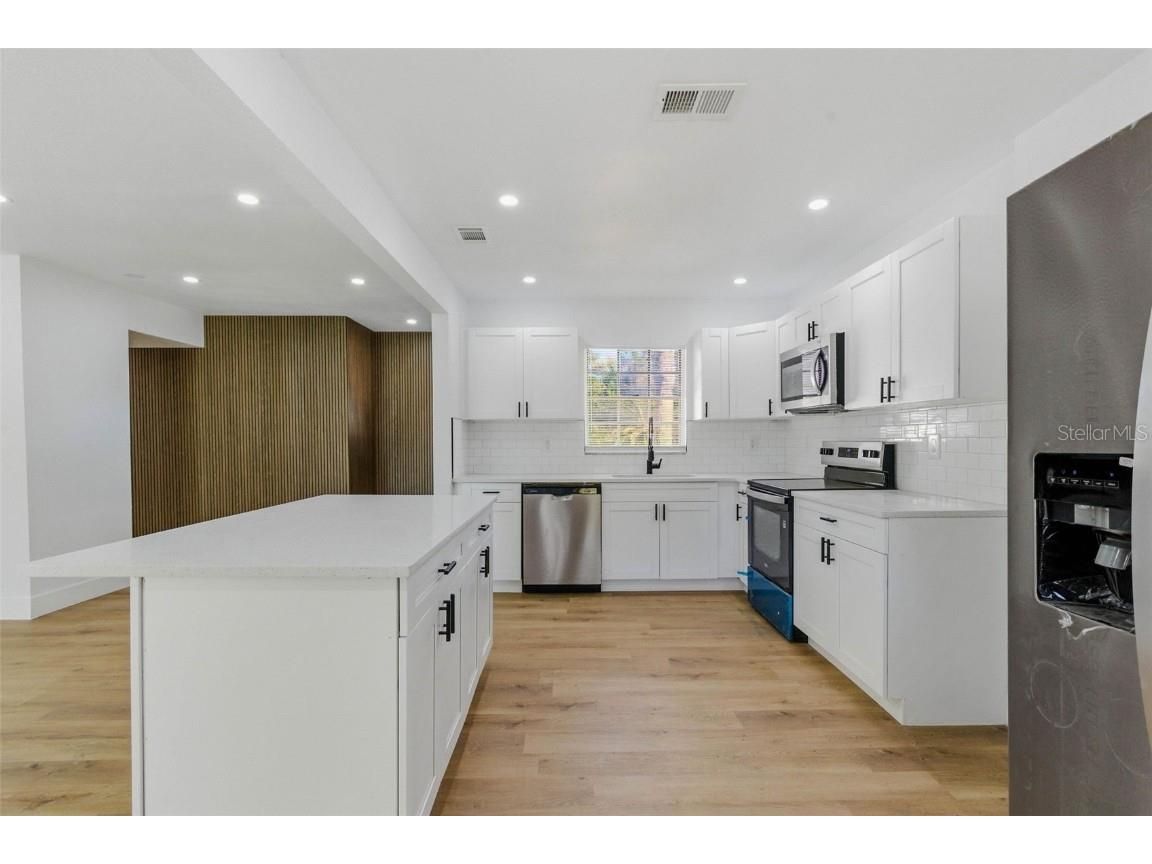 10906 N 28th Street Tampa FL 33612 TB8456749 image13