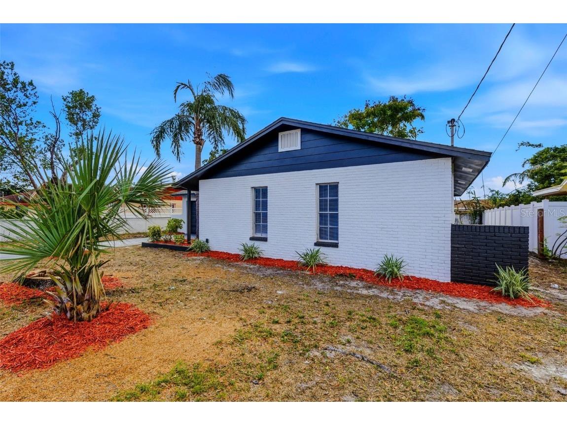 10906 N 28th Street Tampa FL 33612 TB8456749 image5
