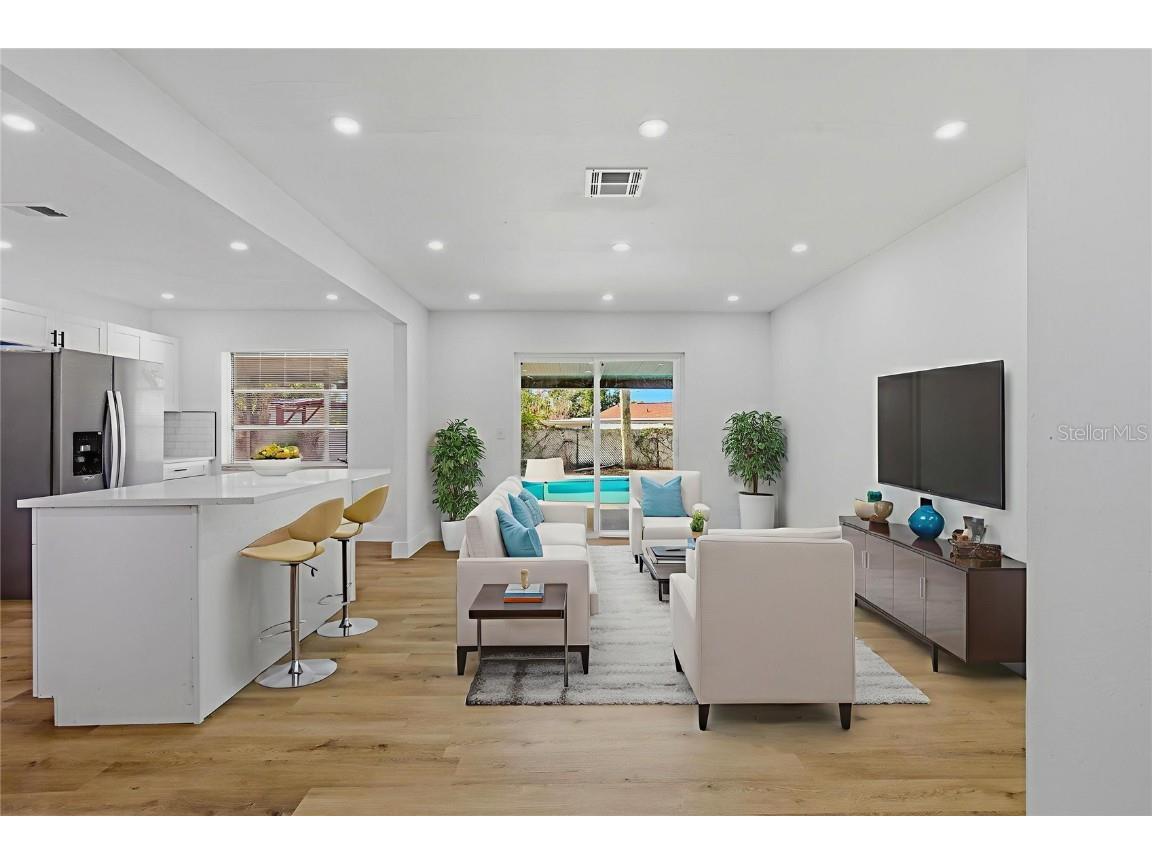 10906 N 28th Street Tampa FL 33612 TB8456749 image7