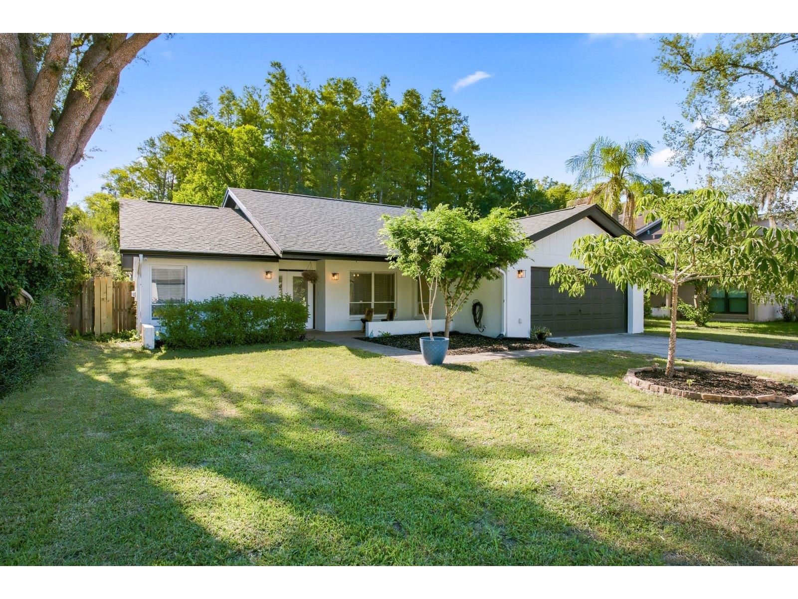 10907 Autumn Oak Place Tampa FL 33618 TB8522906 image1