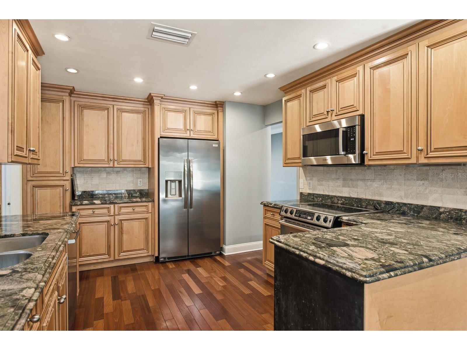 10907 Autumn Oak Place Tampa FL 33618 TB8522906 image11