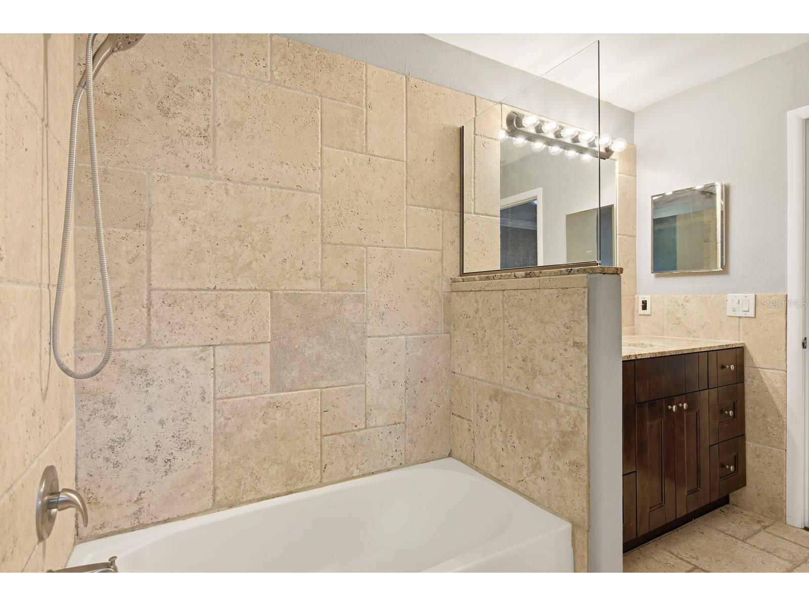 10907 Autumn Oak Place Tampa FL 33618 TB8522906 image26