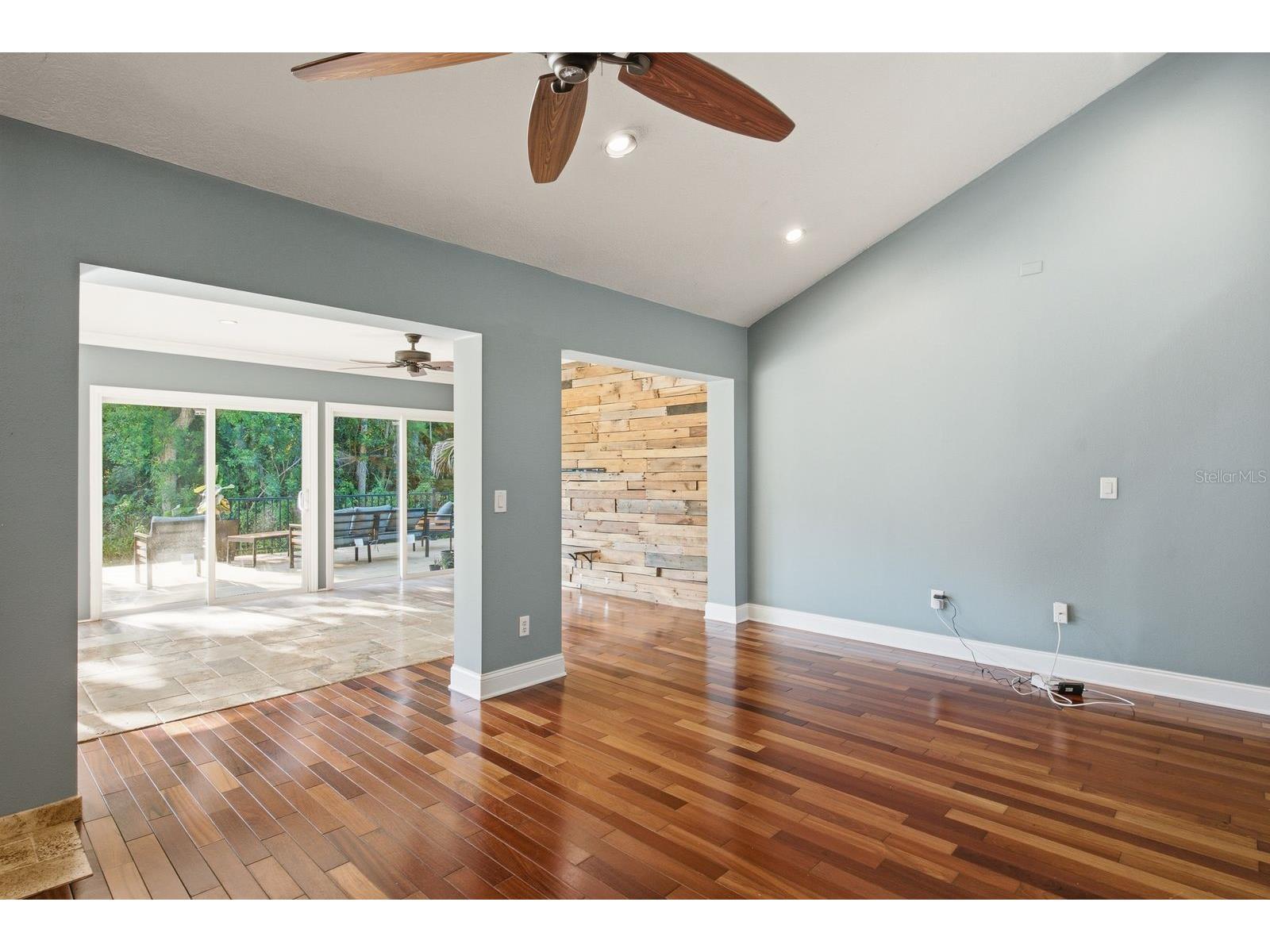 10907 Autumn Oak Place Tampa FL 33618 TB8522906 image9