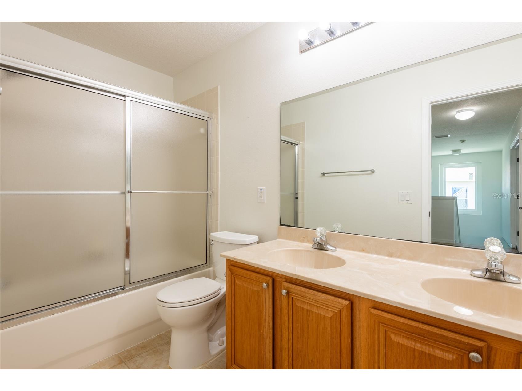 10907 Golden Silence Drive Riverview FL 33579 TB8527381 image16