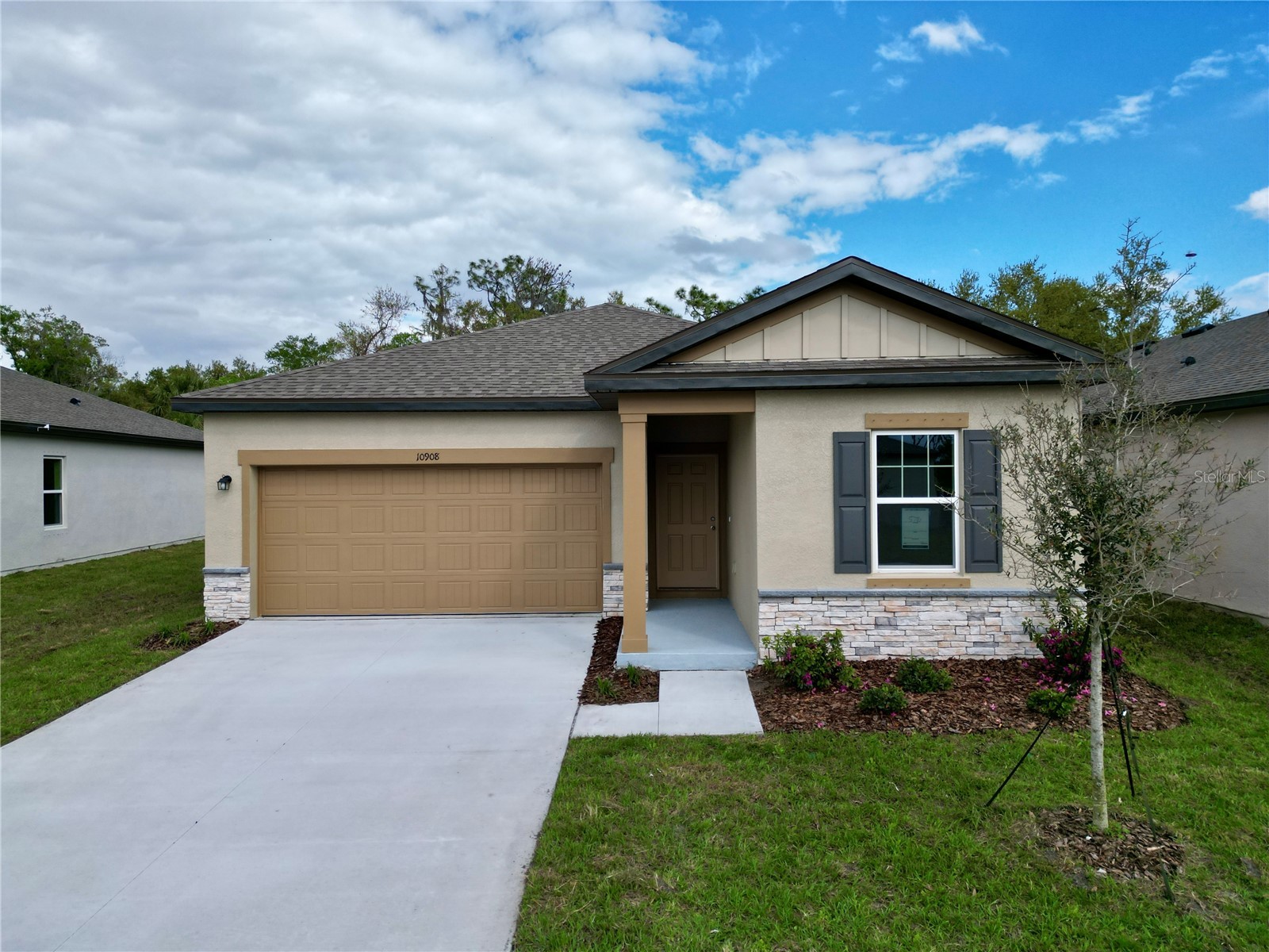 10908 Curving Creek Loop Parrish FL 34219 TB8464987 image1