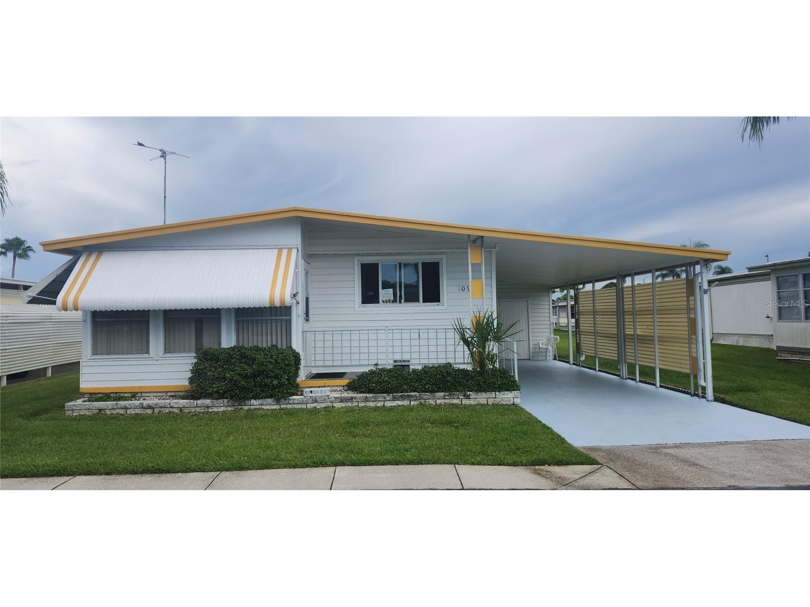 10908 Freedom Drive Port Richey FL 34668 W7877266 image1