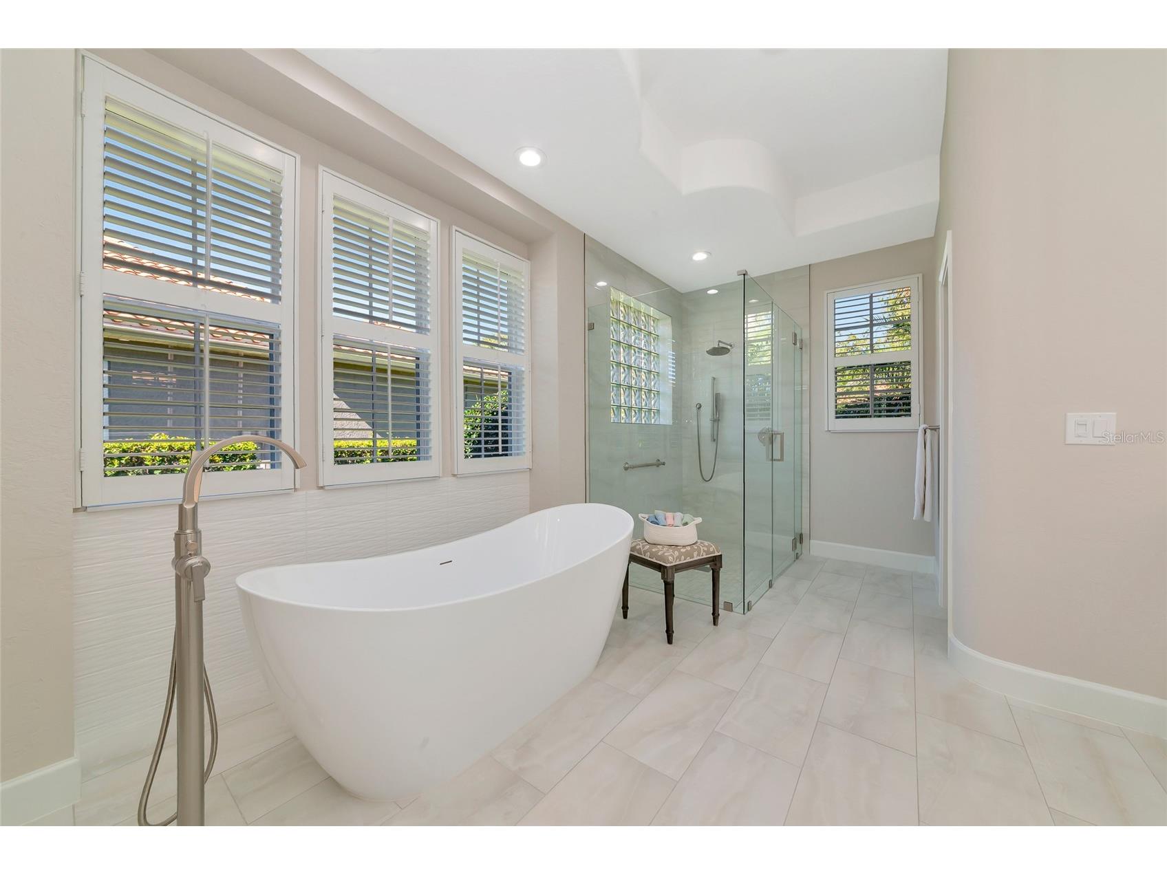 10908 Winding Stream Way Bradenton FL 34212 A4666647 image31