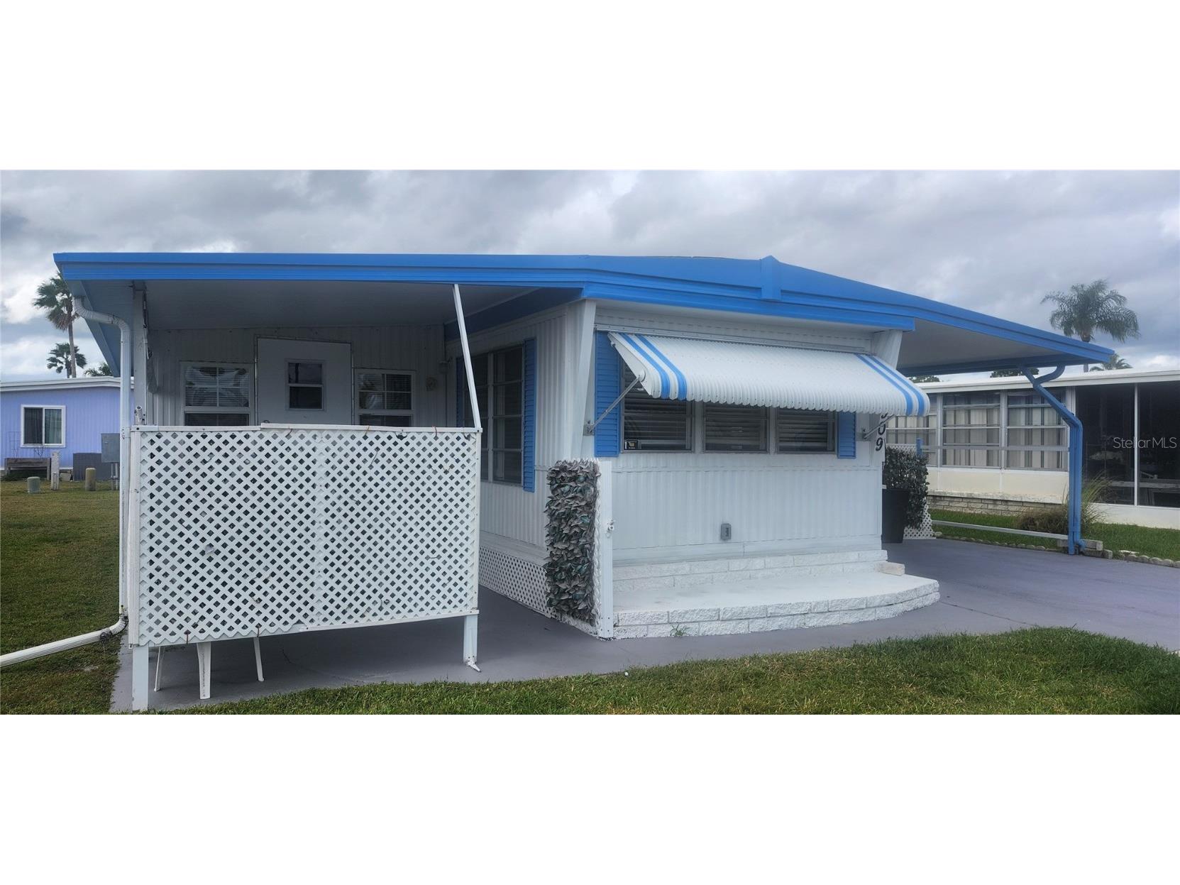 10909 Freedom Drive Port Richey FL 34668 W7880081 image1