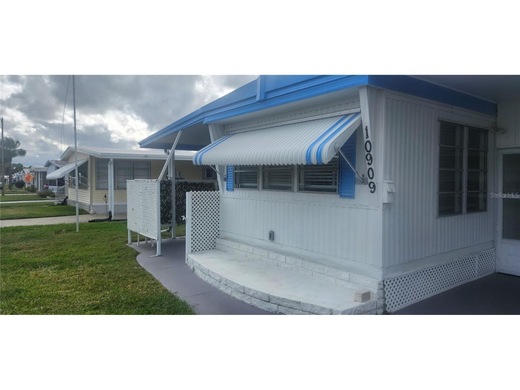 10909 Freedom Drive Port Richey FL 34668 W7880081 image14