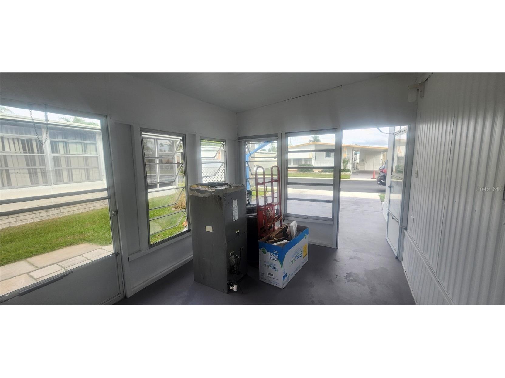 10909 Freedom Drive Port Richey FL 34668 W7880081 image27