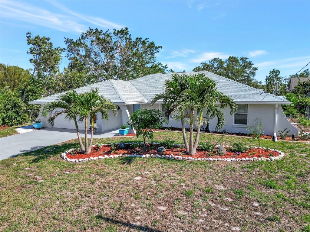 1091 Kant Street Englewood FL 34224 A4569982 image1