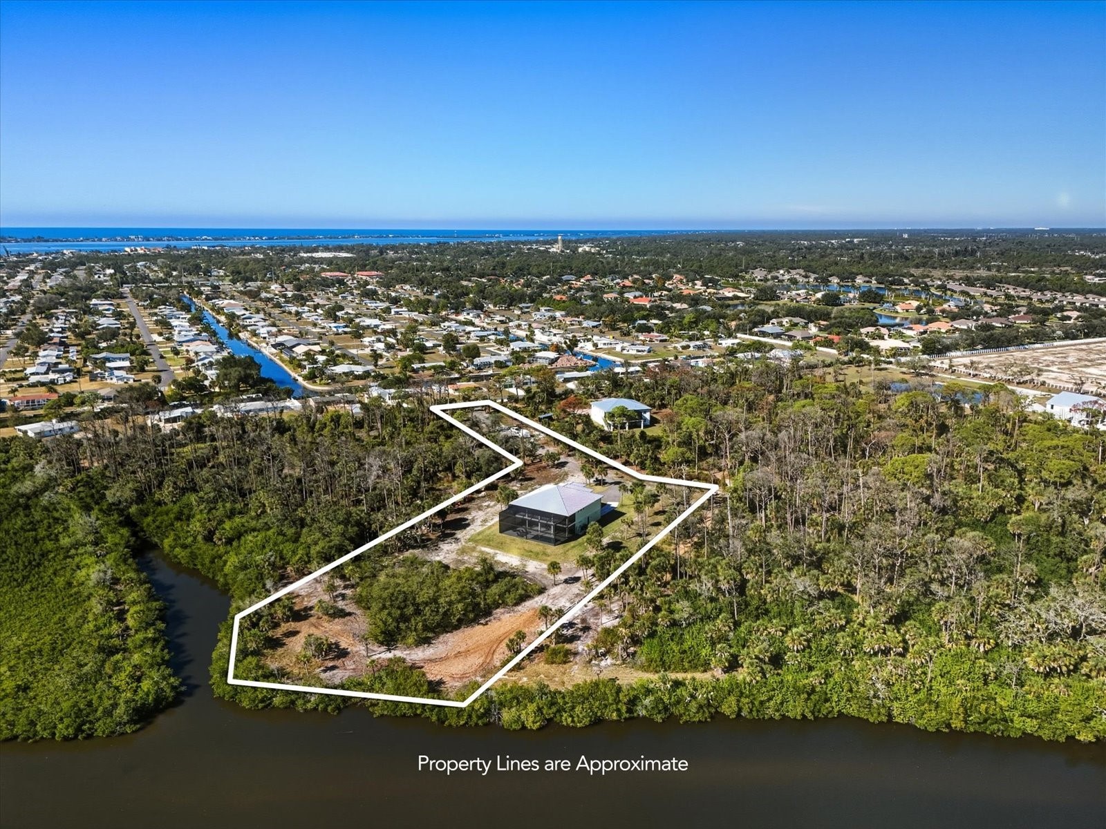 1091 Lampp Drive Englewood FL 34223 - ROCK CREEK/ AINGER CREEK C7519605 image1