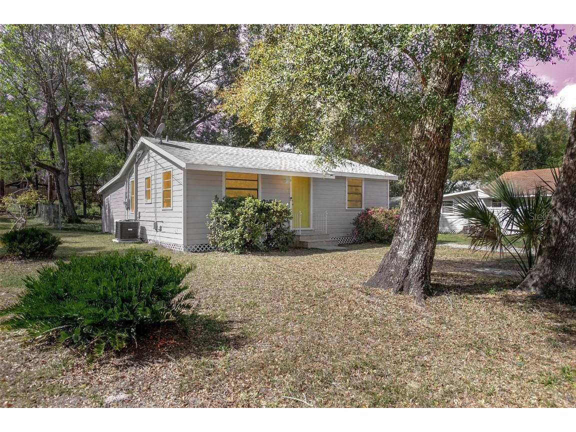 1091 N Carpenter Ave Orange City FL 32763 V4928777 image1