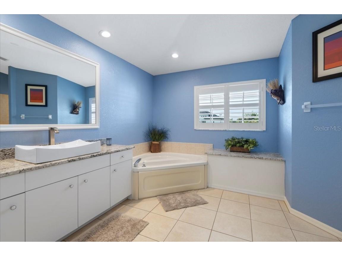 1091 Rotonda Circle Rotonda West FL 33947 - ROTONDA RIVER C7507622 image35