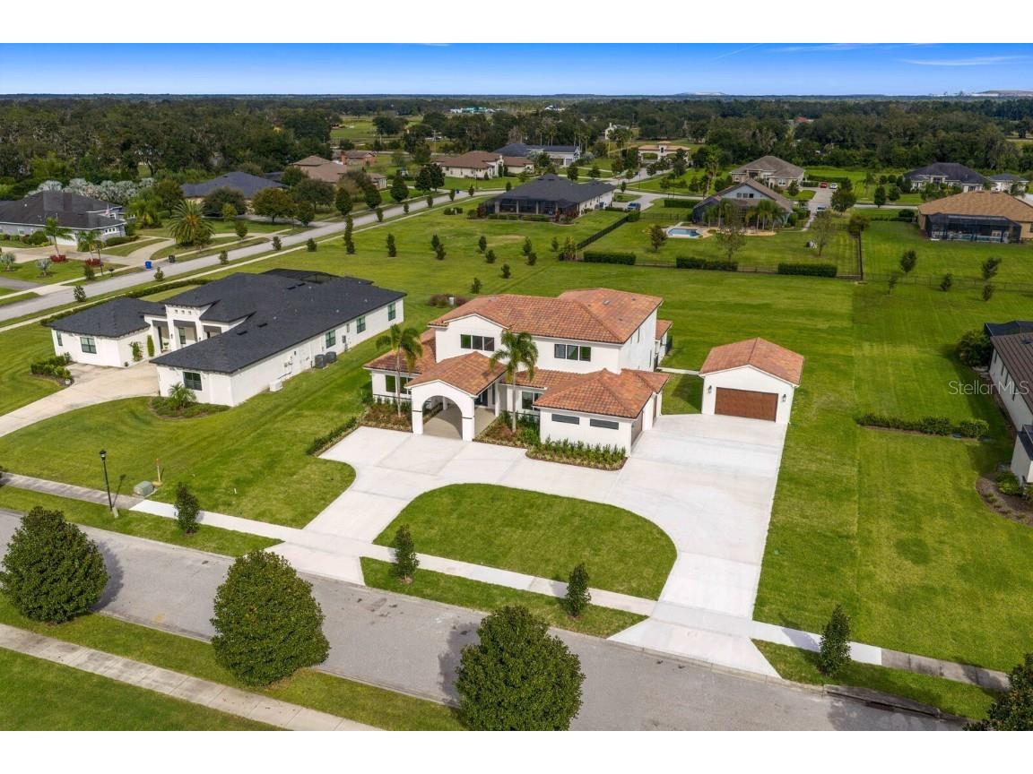 10910 Brooksnest Court Lithia FL 33547 TB8437629 image4