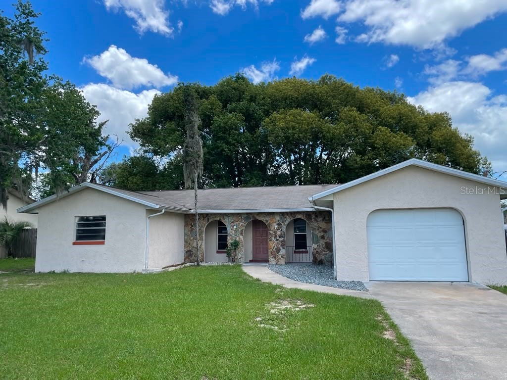 10910 SE 51st Court Belleview FL 34420 TB8516592 image1
