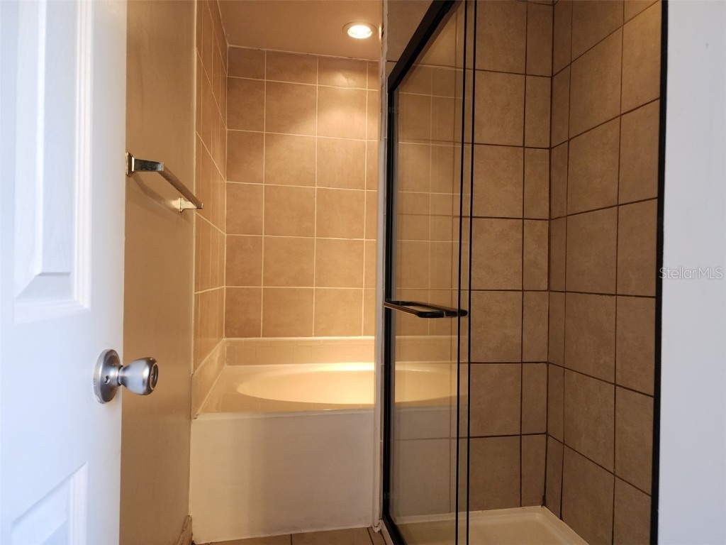 10911 NW 31st Place Gainesville FL 32606 O6343914 image19