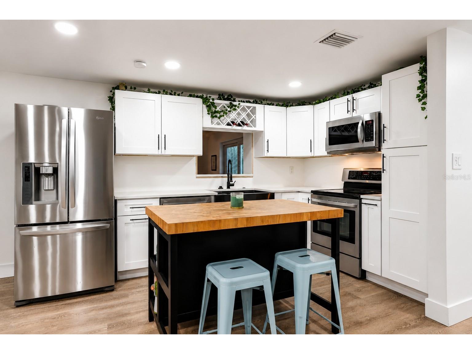 10914 N 22nd Street Tampa FL 33612 TB8510333 image9
