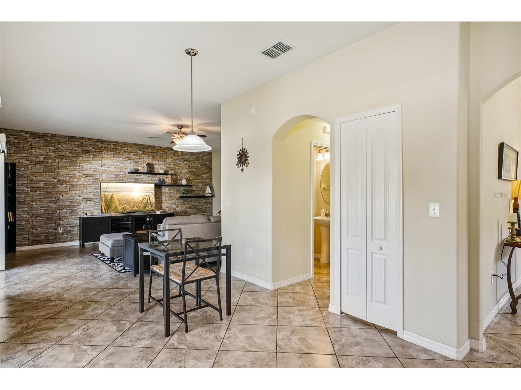 10914 Whitecap Drive Riverview FL 33579 TB8485110 image6
