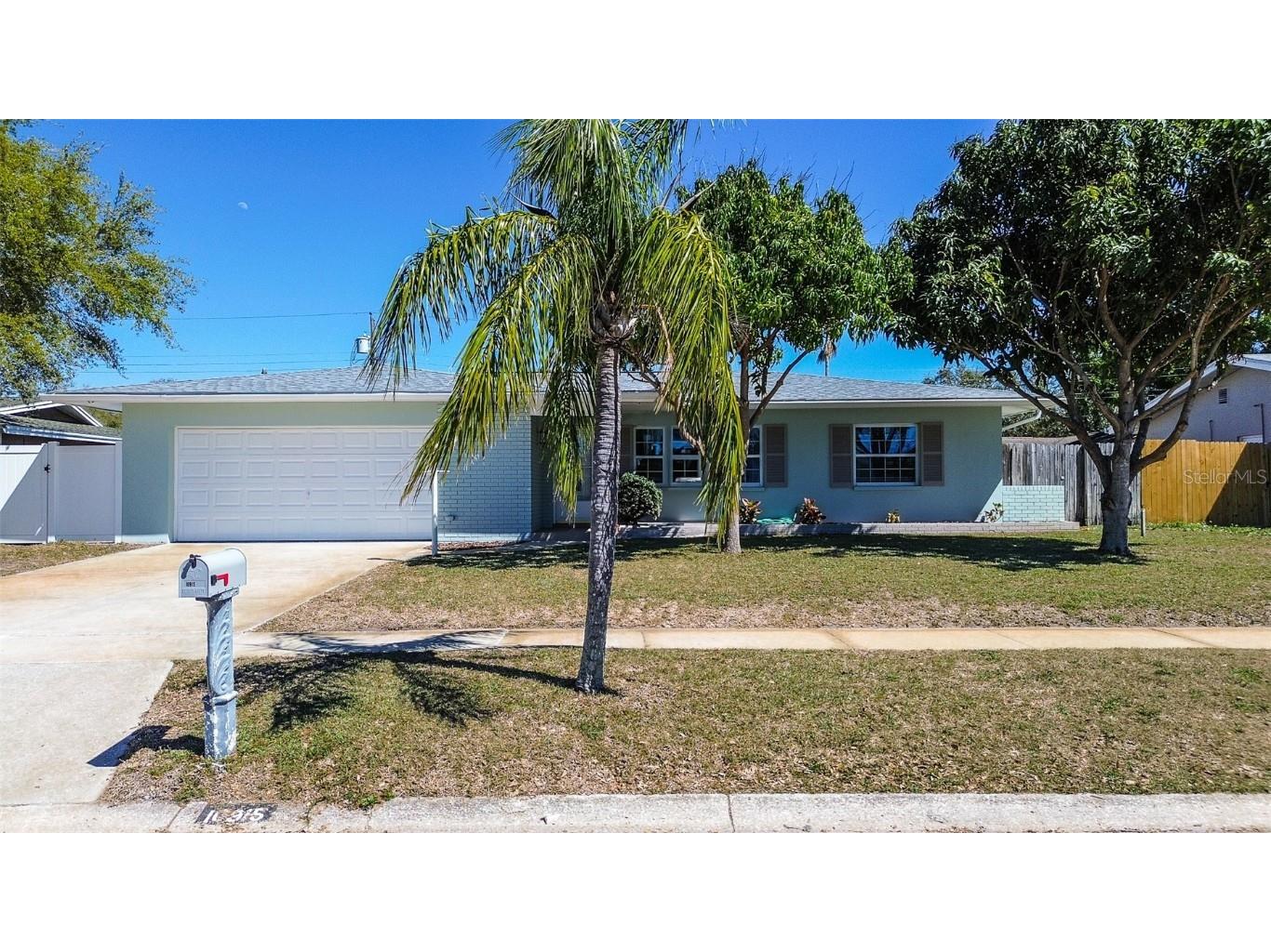 10915 Hammock Drive Largo FL 33774 TB8359549 image1