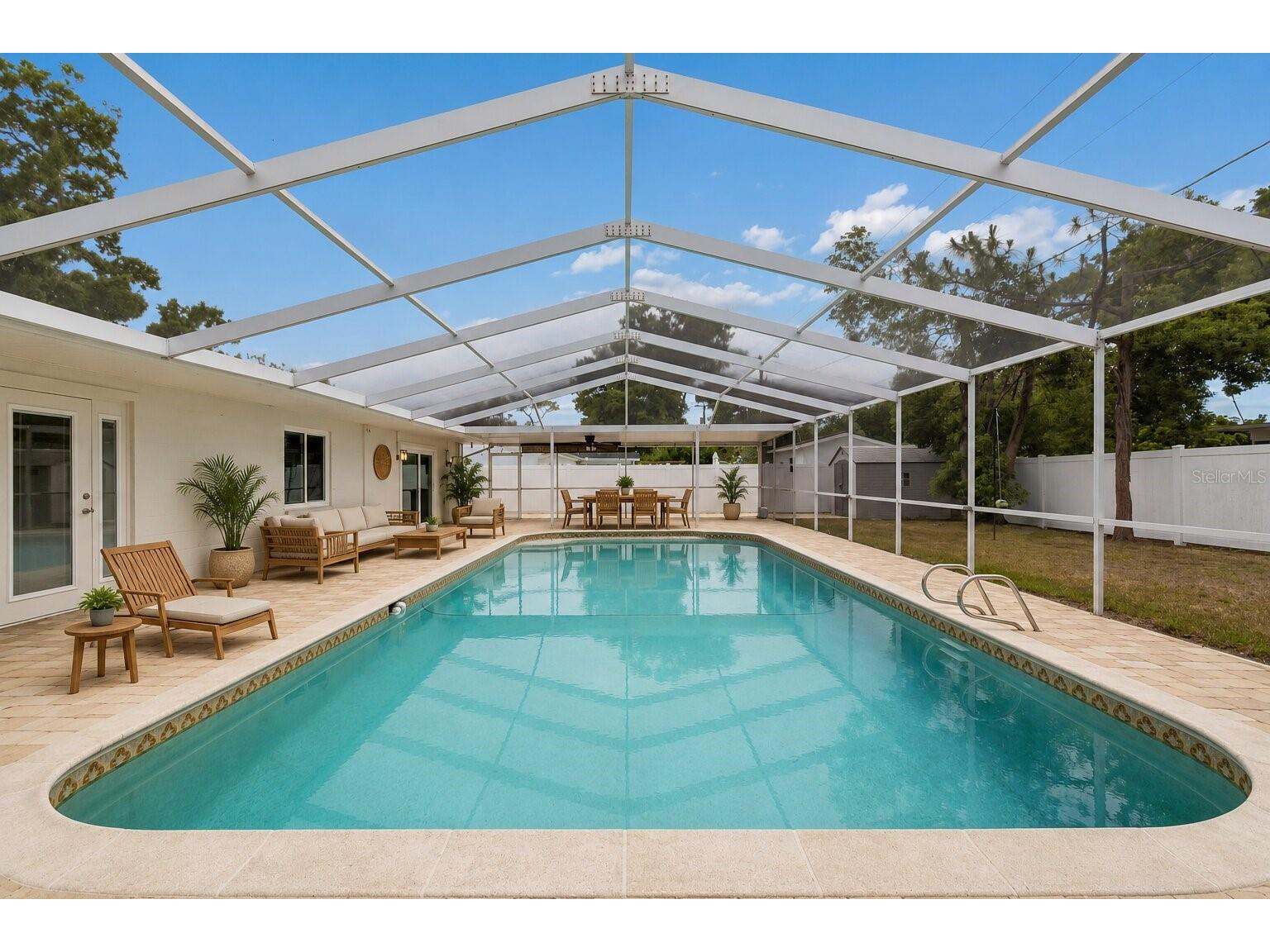 10916 Carrollwood Drive Tampa FL 33618 TB8506194 image2